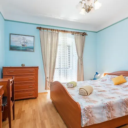 Apartman Knezevic Apartment *